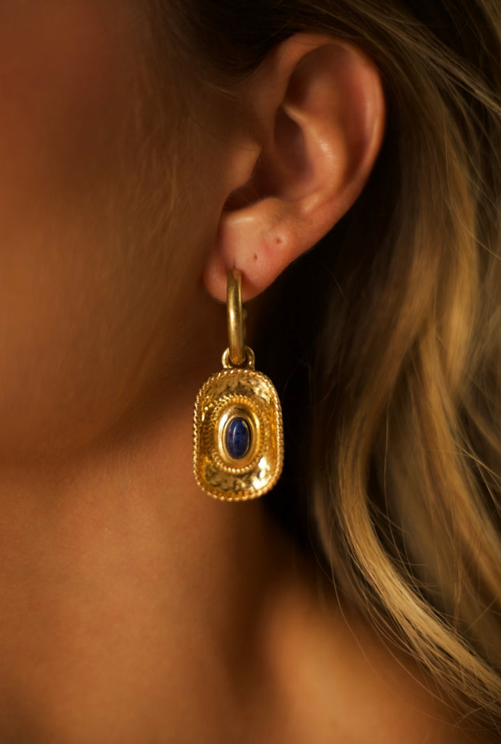 Pendiente moneda azul